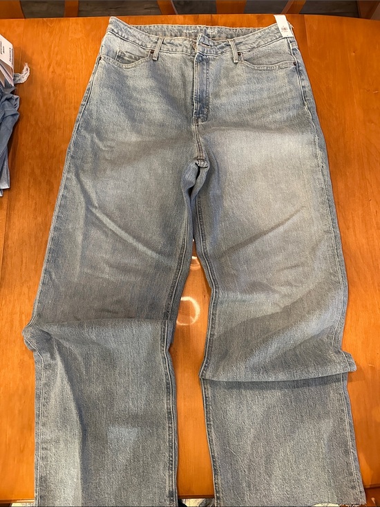 Old Navy Denim - Old Navy Light Wash Wide-Leg Women's Jeans